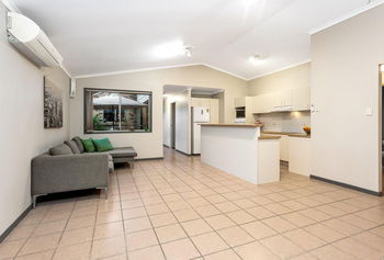 Image 6 for 10 Chiswick Pl, Forest Lake  QLD  4078