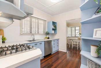 Image 6 for 27 Thornton Parade, Wavell Heights  QLD  4012