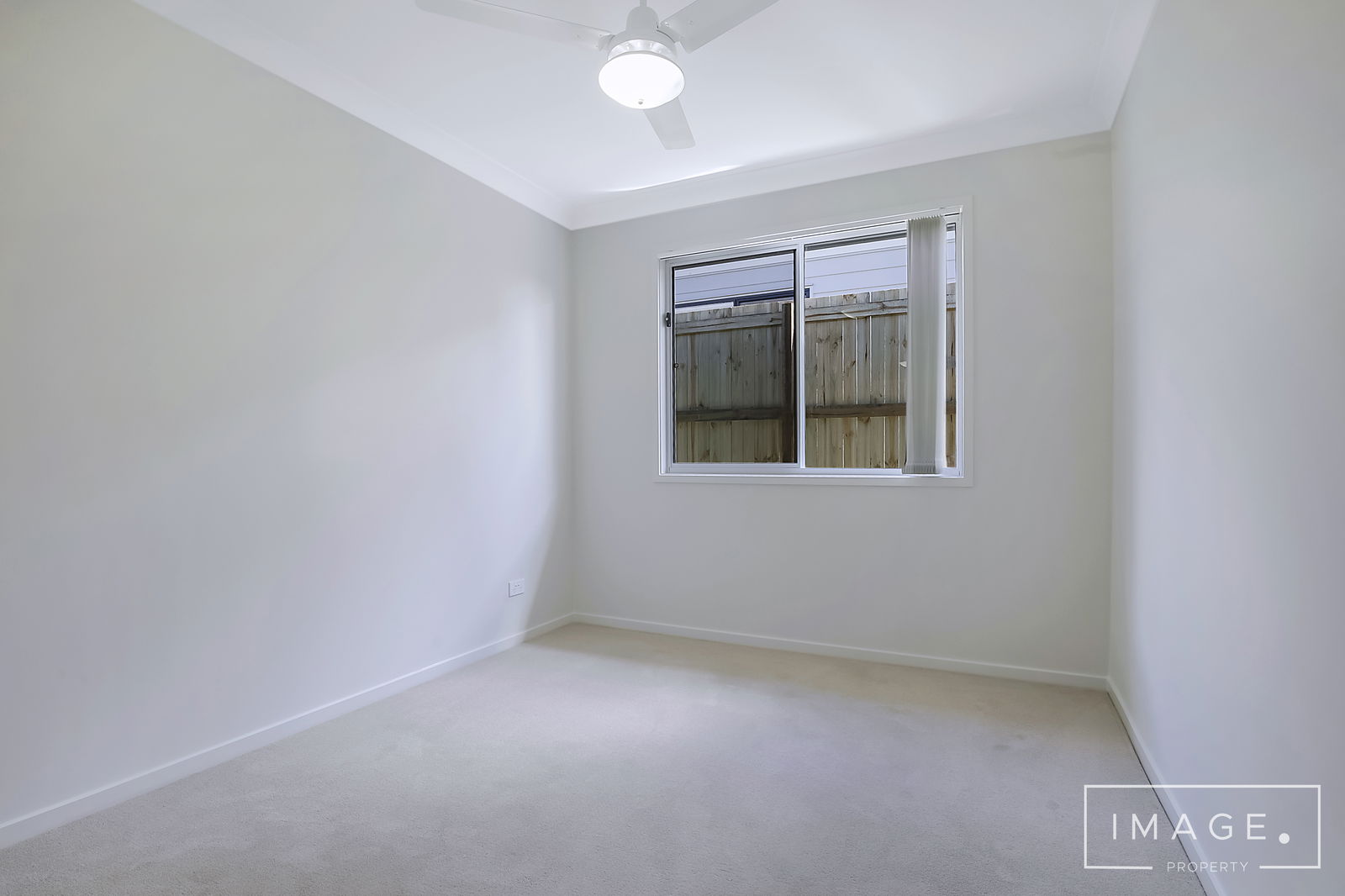 Main listing image for 1/43 E Beaumont Rd, Park Ridge  QLD  4125