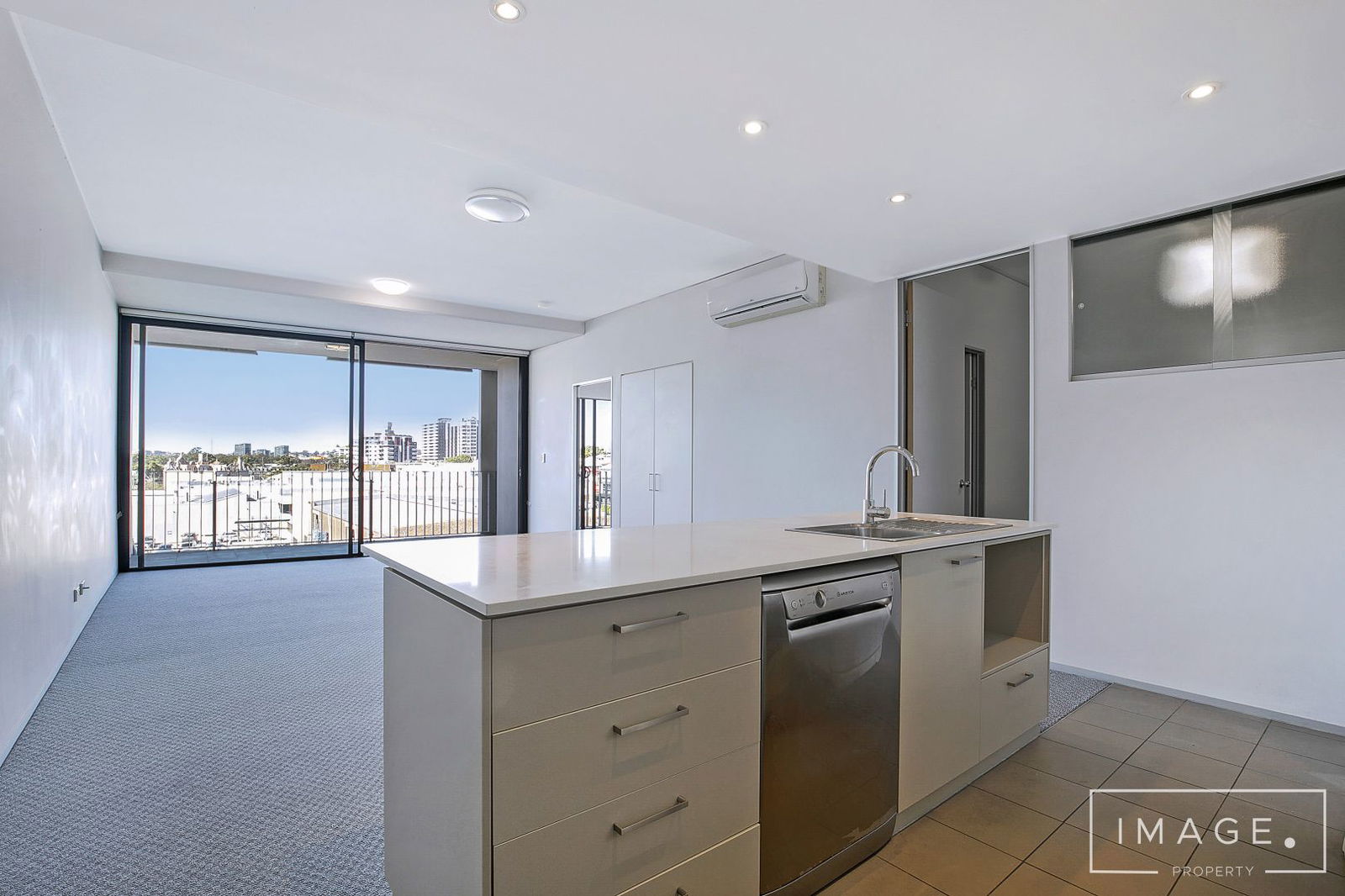Main listing image for 504/77 Jurgens St, Woolloongabba  QLD  4102