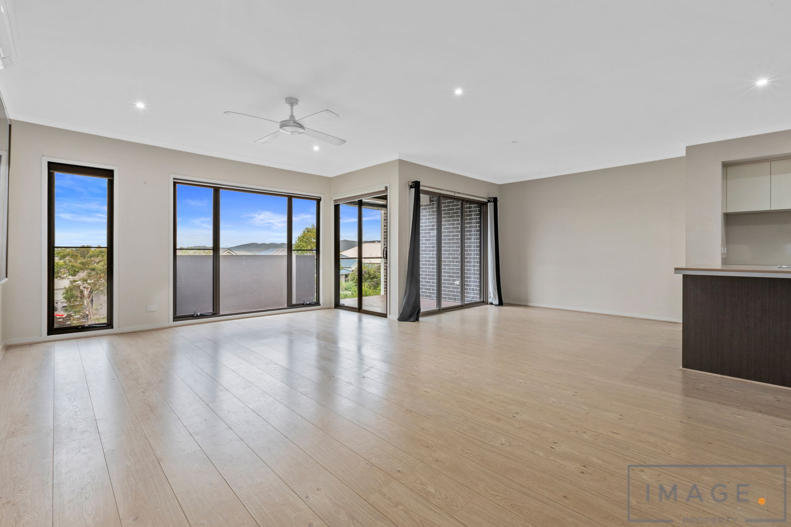 Main listing image for 4 Daniels La, Yarrabilba  QLD  4207