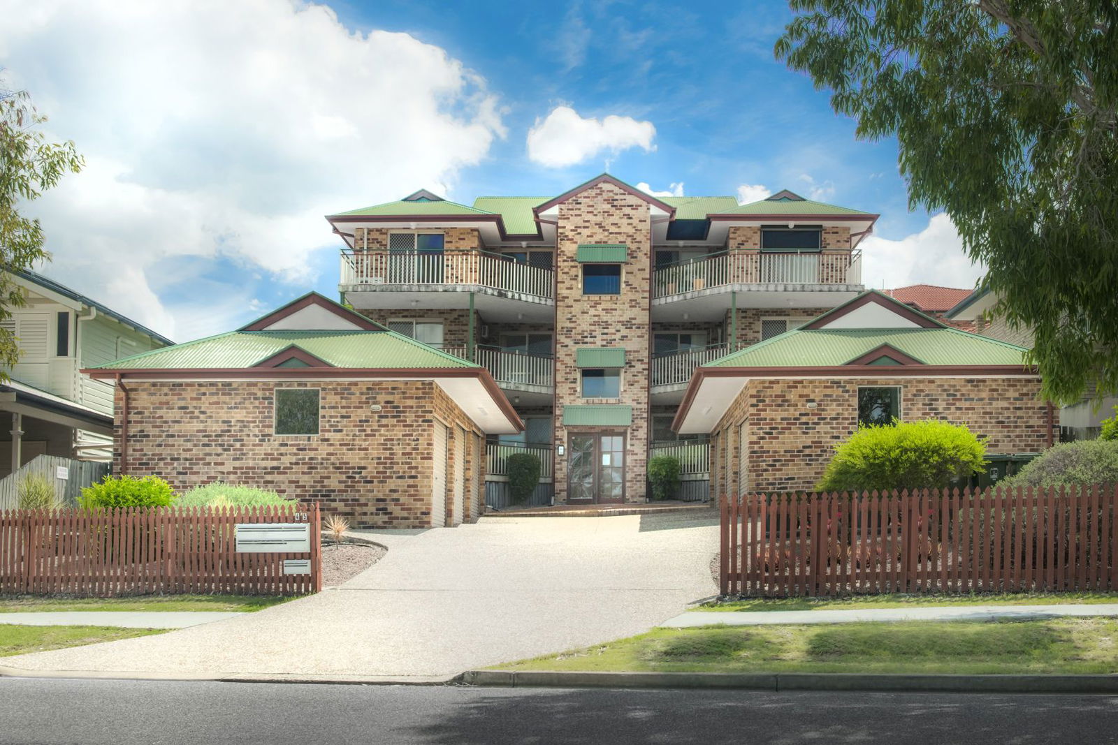 Main listing image for 2/45 Mclay Street, Coorparoo  QLD  4151