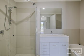 Image 6 for 1/64 Kevin Mulroney Dr, Flinders View  QLD  4305