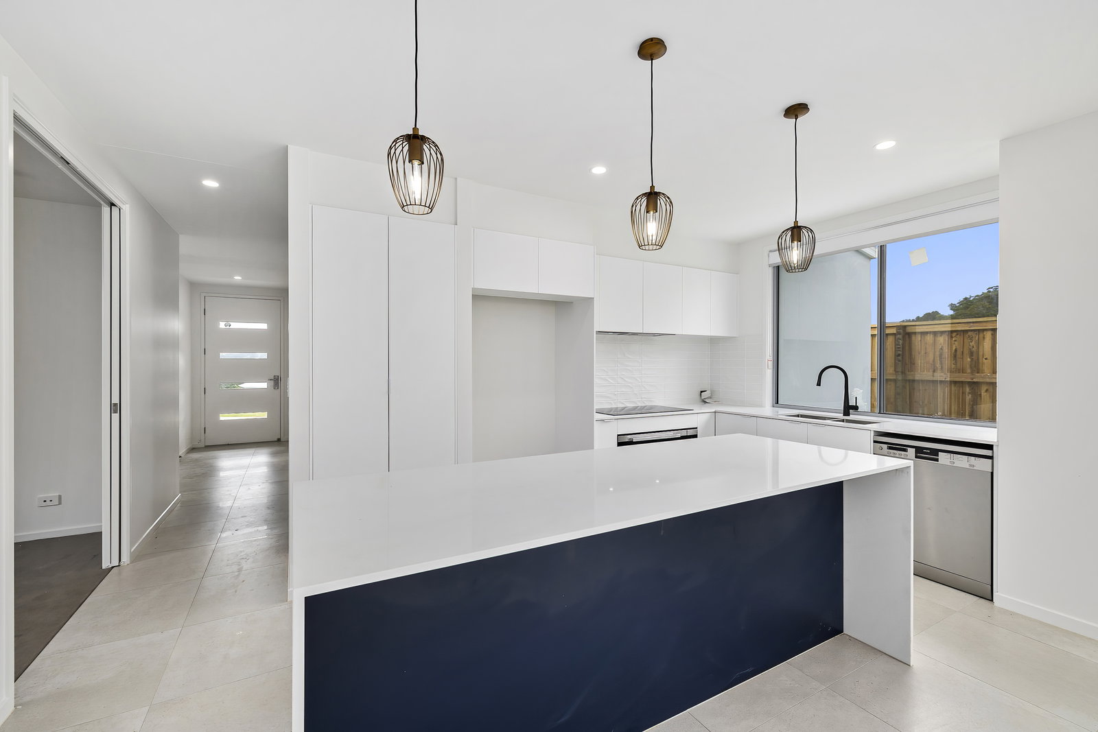 32 Skyline Cct, Palmwoods, QLD, 4555, Palmwoods - Thumbnail 2