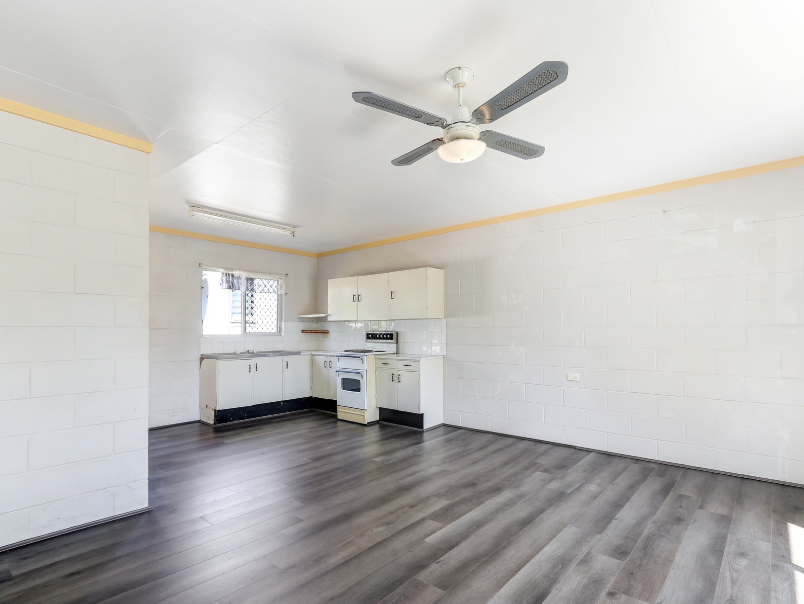 2/7 Third Ave, Maroochydore, QLD, 4558, Maroochydore - Thumbnail 2