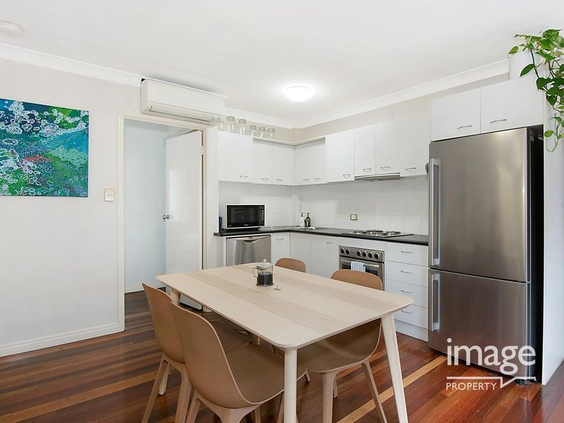 Main listing image for 4/9 Monmouth St, Morningside  QLD  4170