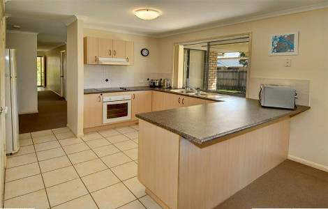 10 Heatherdale Ct, Little Mountain, QLD, 4551, Little Mountain - Thumbnail 2