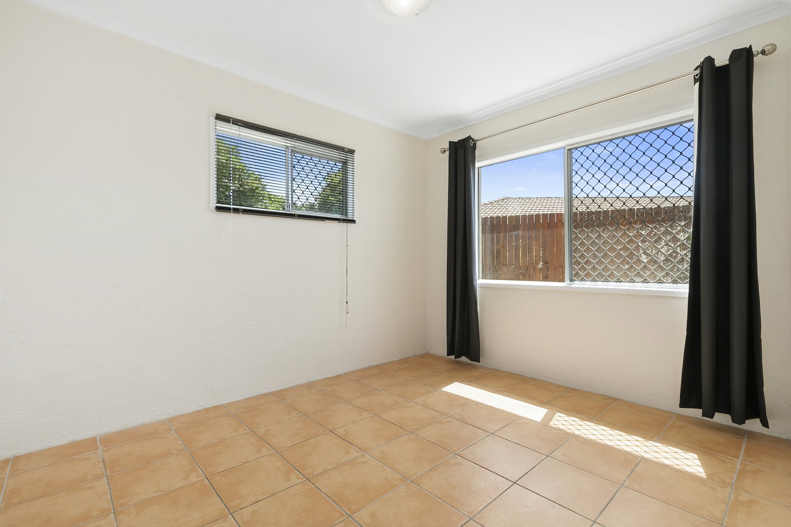 20 Mirnoo St, Currimundi, QLD, 4551, Currimundi - Thumbnail 7