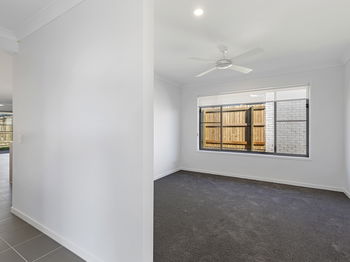Image 6 for 45 Chambers Ridge Blvd, Park Ridge  QLD  4125