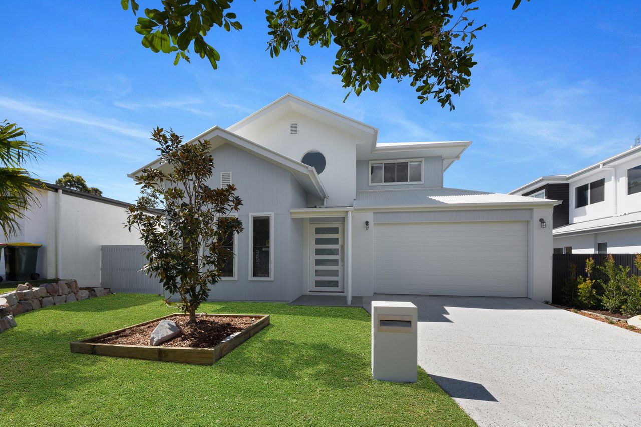 Main listing image for 17 Cobblestone Pl, Peregian Springs  QLD  4573