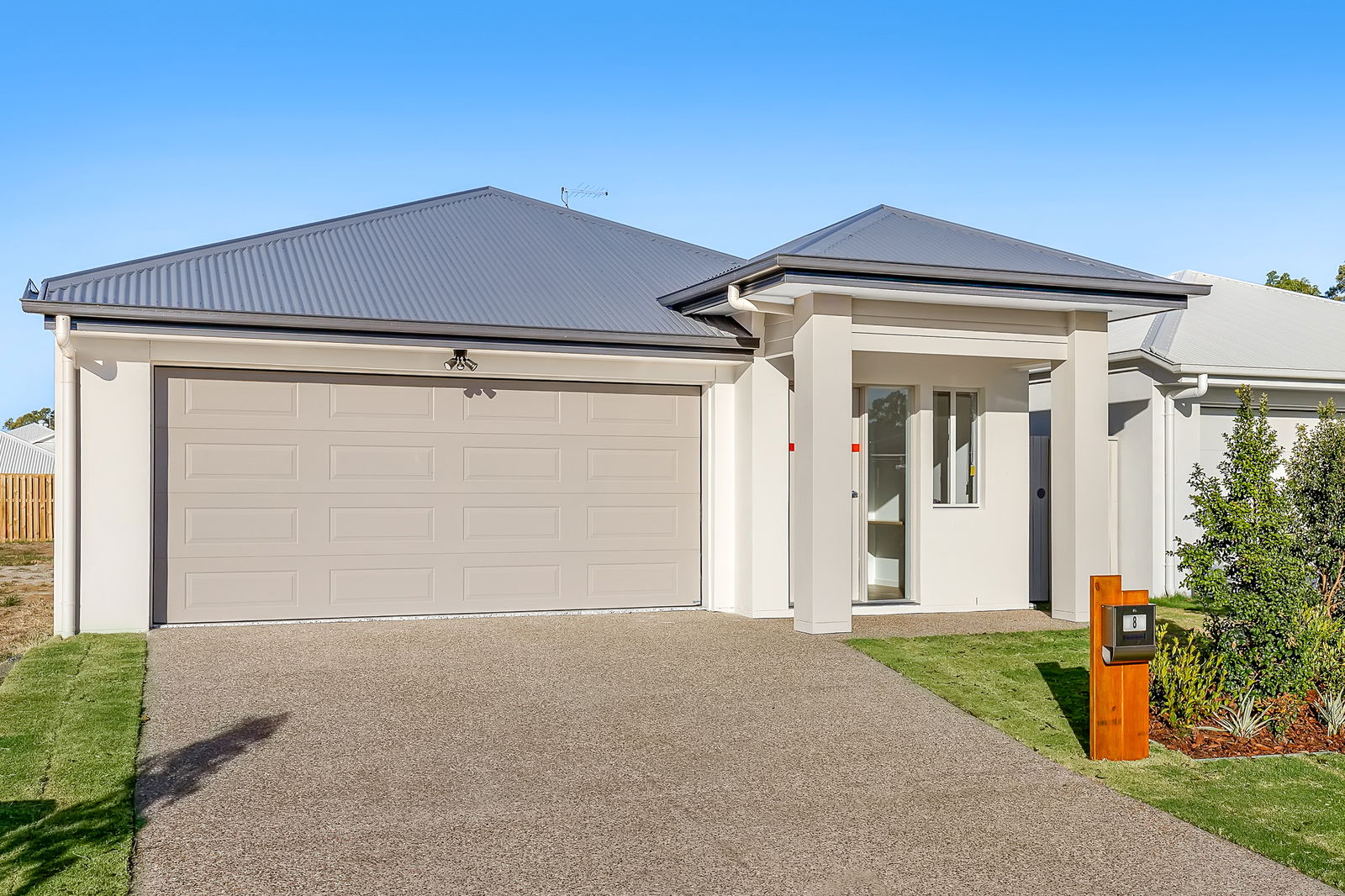 Main listing image for 8 Myrtle St, Burpengary  QLD  4505