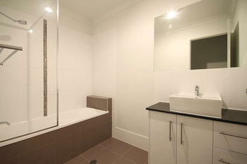 Image 6 for 1/27 Montree Cct, Kallangur  QLD  4503
