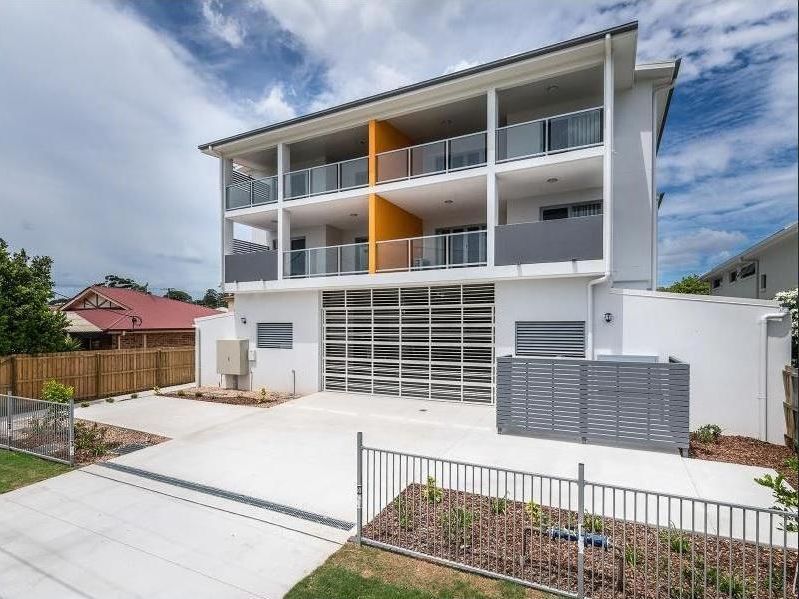 Main listing image for 4/12 Drayton Terrace, Wynnum  QLD  4178