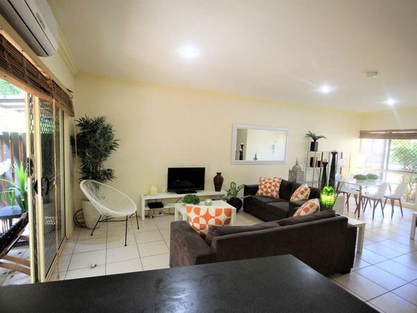 Main listing image for 11/24 Brisbane St, St Lucia  QLD  4067