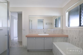 Image 6 for 19 Mitchell St, Boronia Heights  QLD  4124