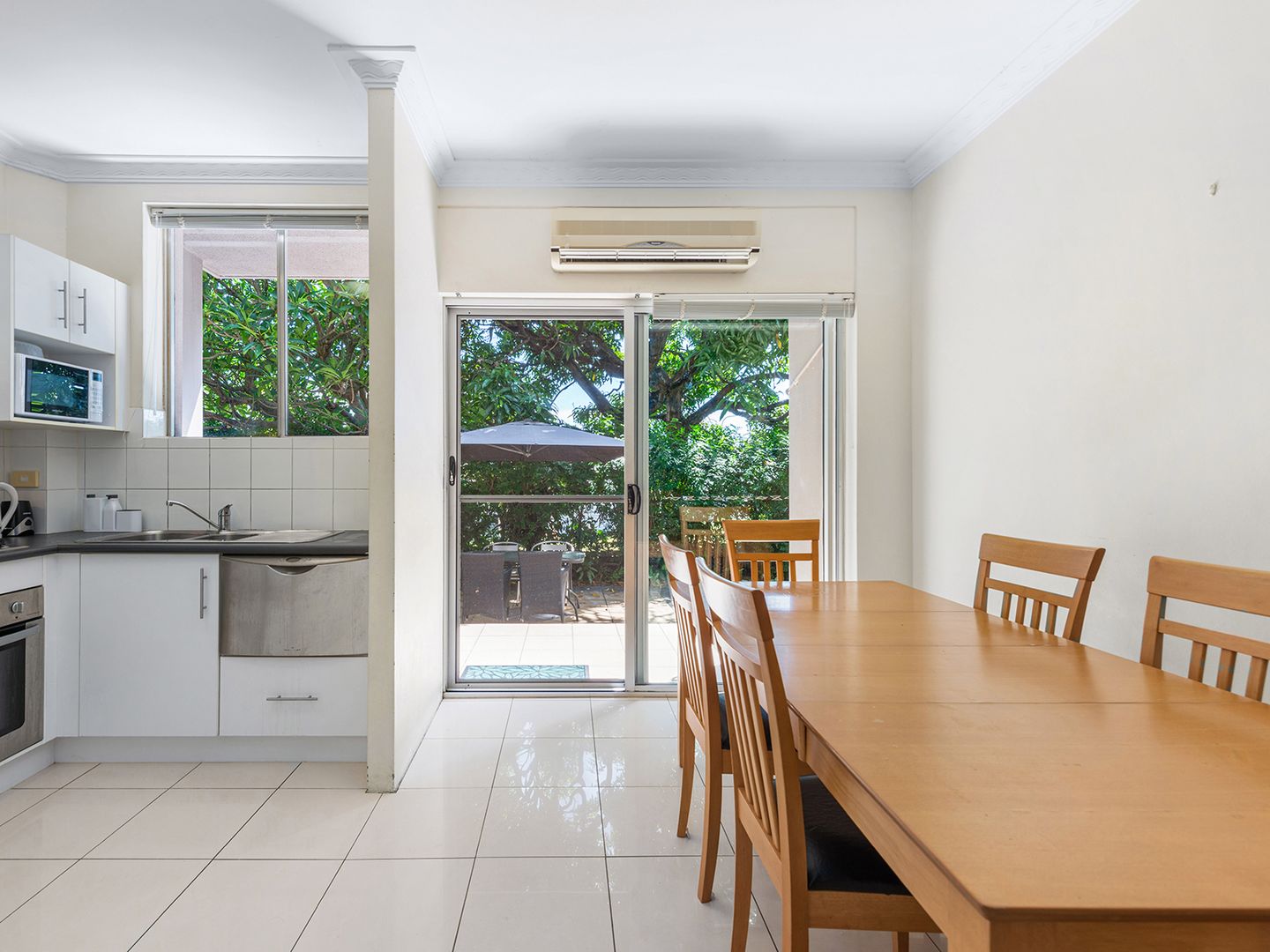 Main listing image for 2/15 Windsor Ave, Lutwyche  QLD  4030
