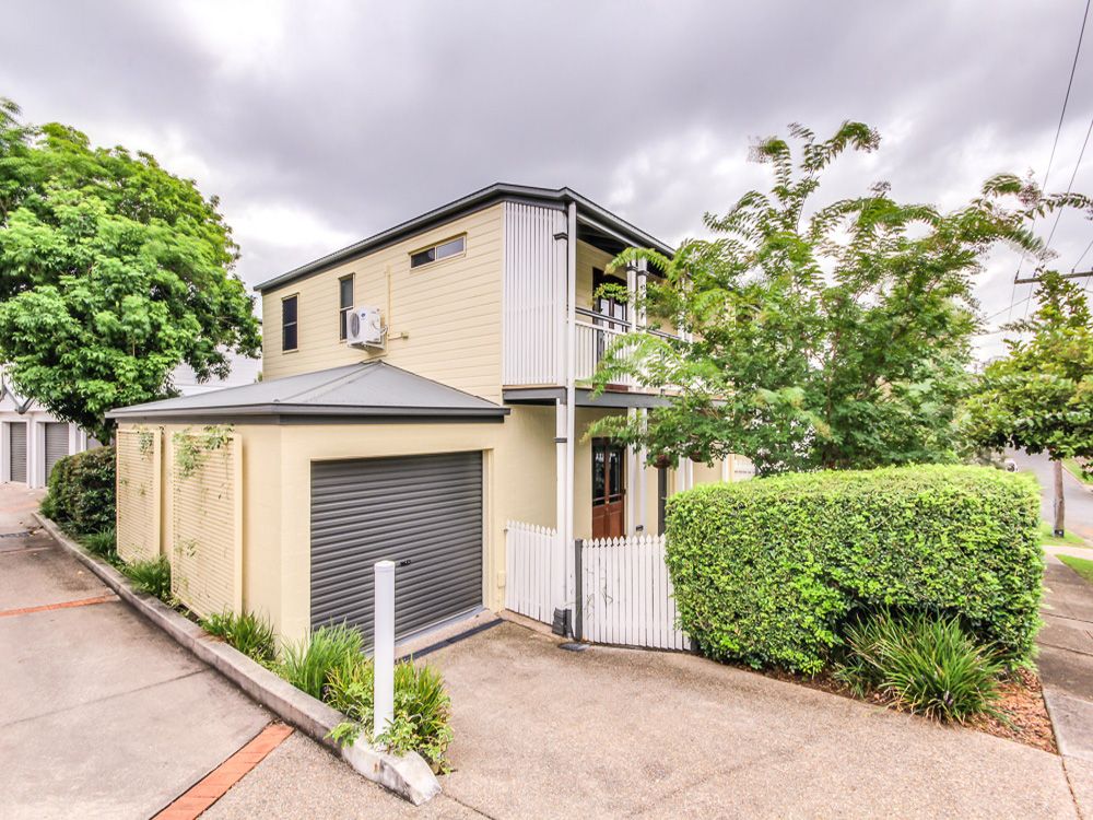 Main listing image for 5/43 Brown Street, CAMP HILL  QLD  4152