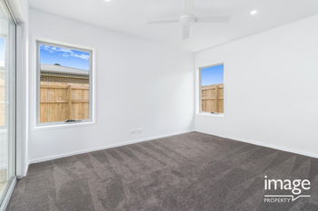 Image 6 for 26 Mcconnell Esp St, Strathpine  QLD  4500
