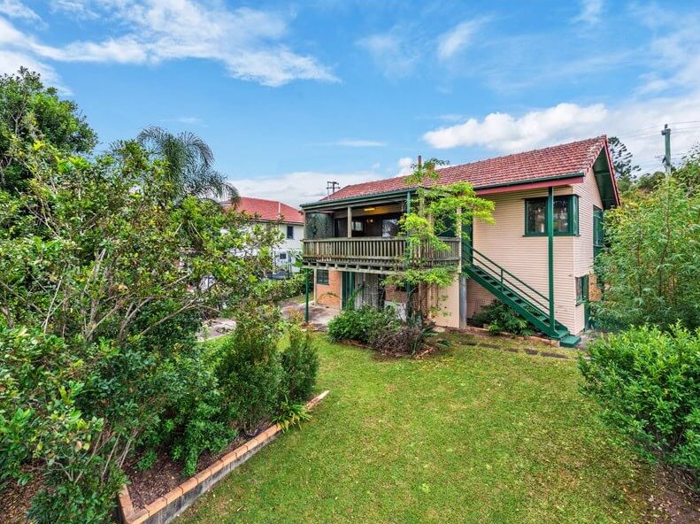 Main listing image for 8 Wilgarning St, Stafford Heights  QLD  4053
