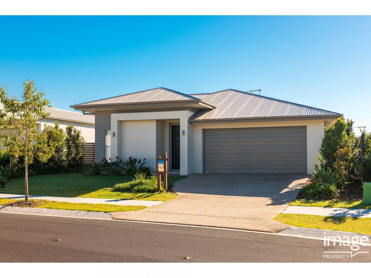 Main listing image for 13 Ellabay Cres, Redland Bay  QLD  4165
