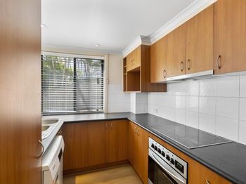 Image 6 for 1/20 Norman Cres, Norman Park  QLD  4170