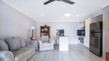 Image 6 for 2/8 Thistle St, Upper Caboolture  QLD  4510