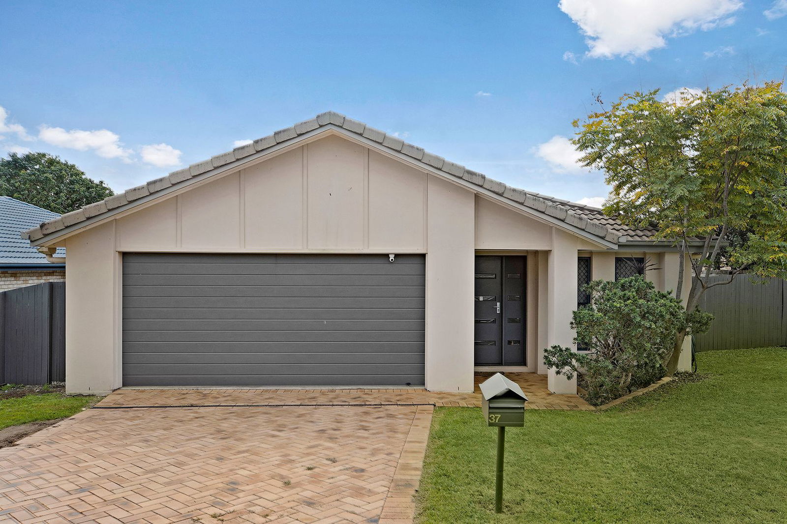 Main listing image for 37 Baker St, Bray Park  QLD  4500