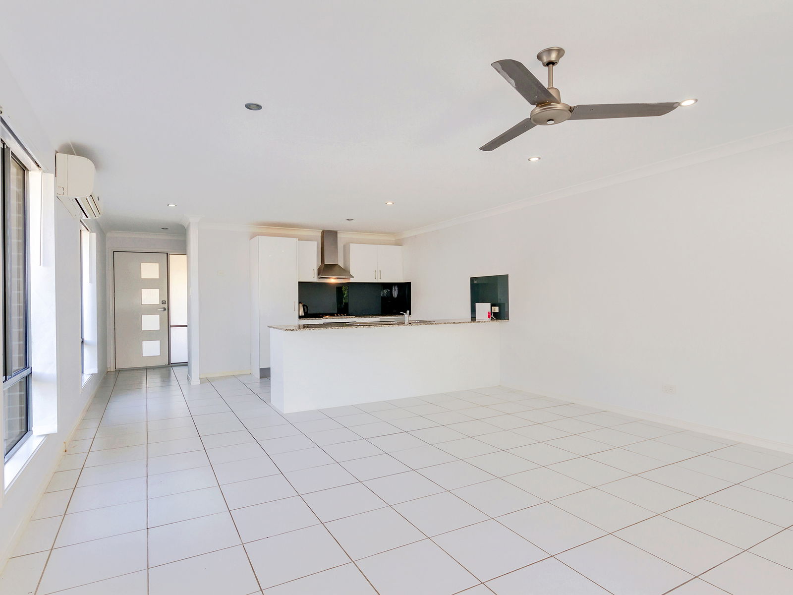 Main listing image for 1/8 Thistle St, Upper Caboolture  QLD  4510