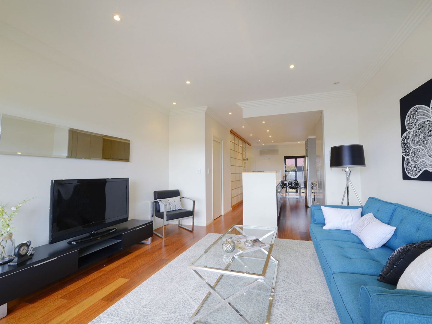 Main listing image for 4/5 Wambool St, Bulimba  QLD  4171