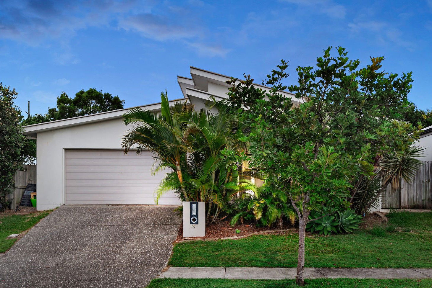 Main listing image for 30 Kurrimine Cres, Mountain Creek  QLD  4557