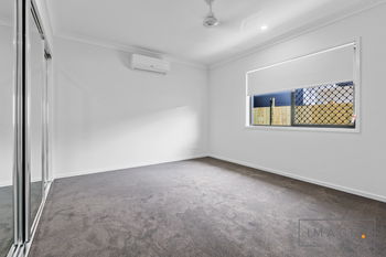 Image 6 for 30 Oak St, Pimpama  QLD  4209