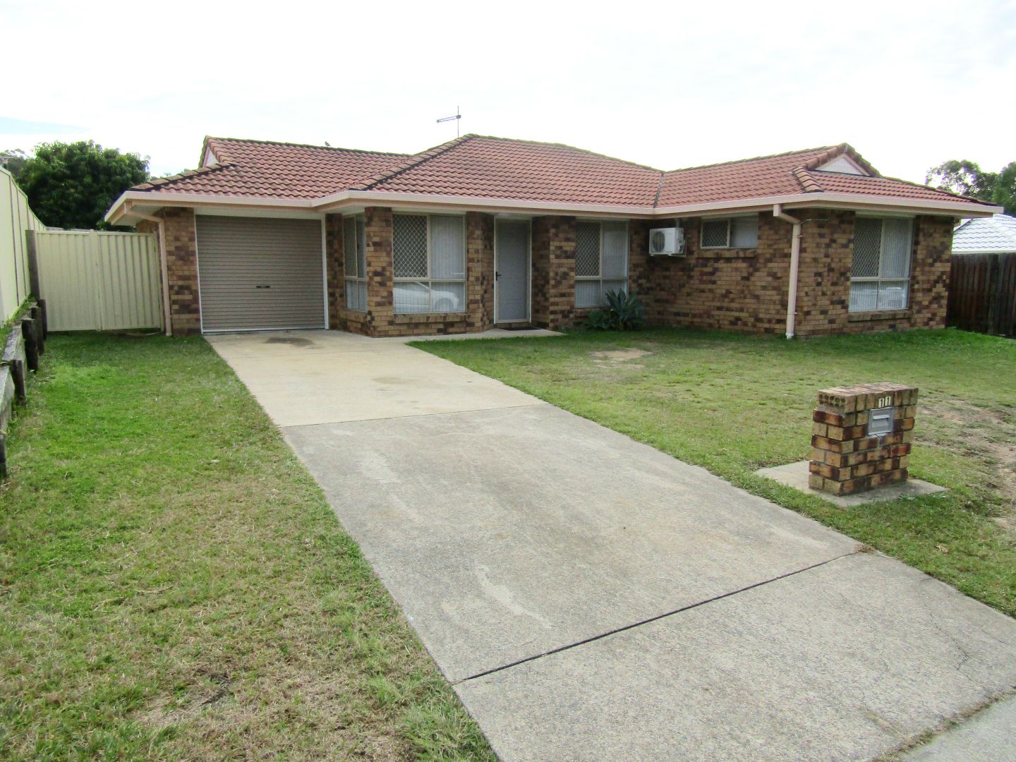 Main listing image for 11 Lockerbie Ct, Boronia Heights  QLD  4124