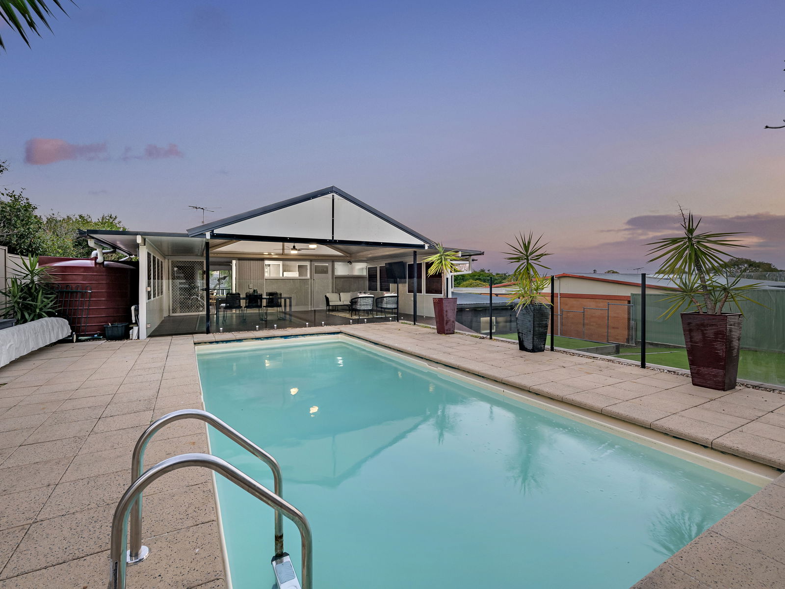 Main listing image for 10 Anglia St, Aspley  QLD  4034