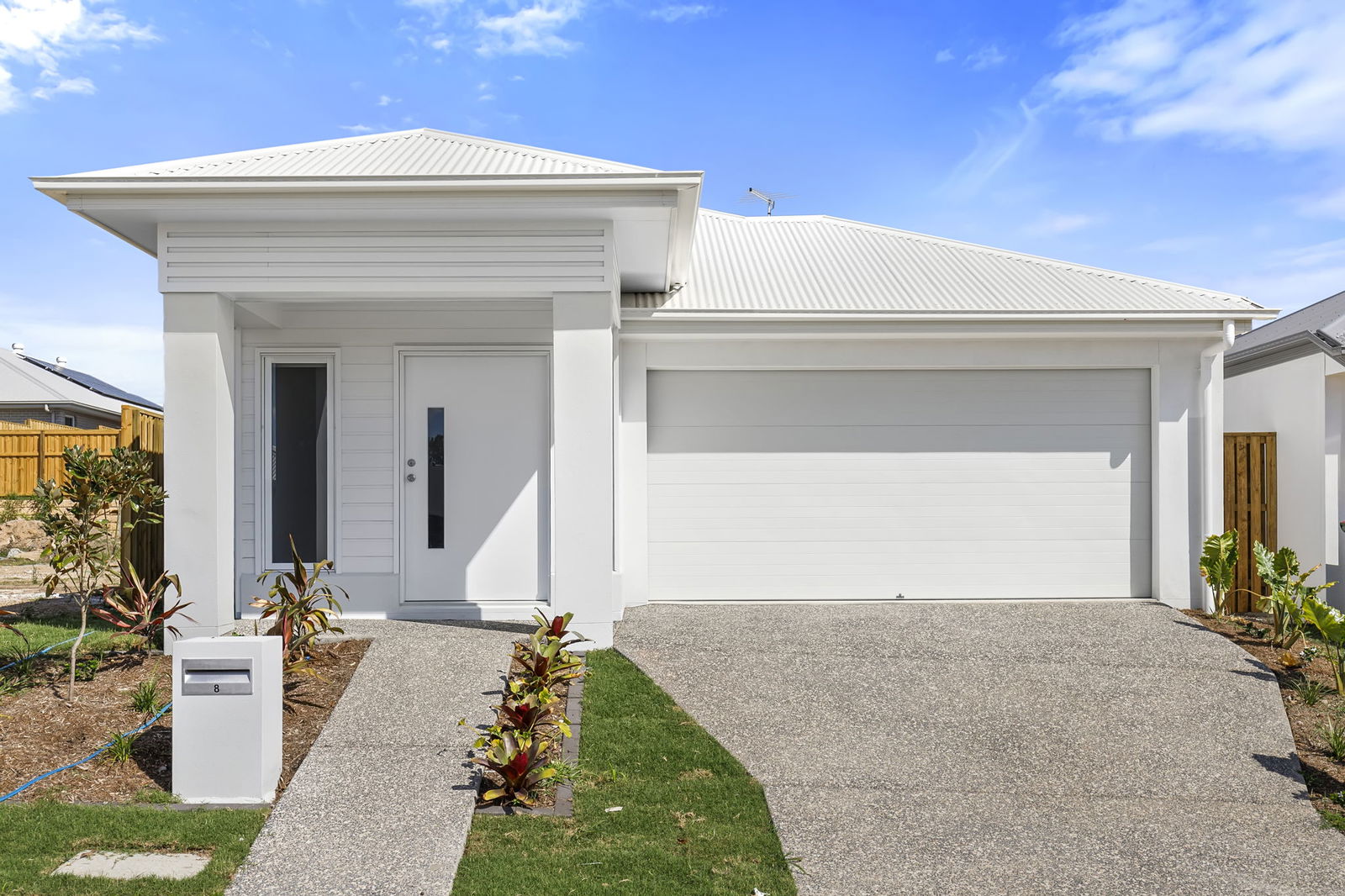 Main listing image for 8 Potter Way, White Rock  QLD  4306