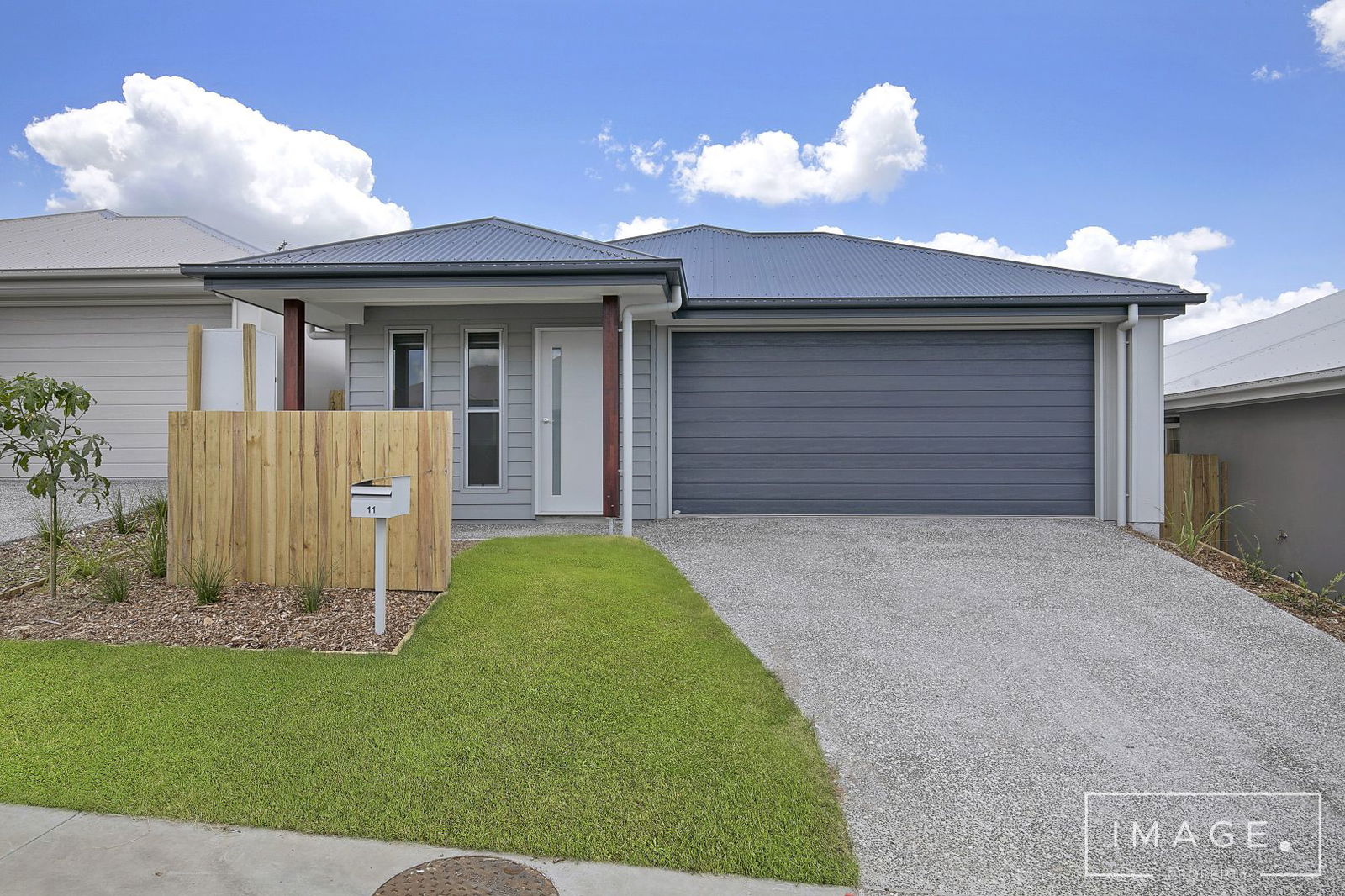 Main listing image for 11 Finch Cct, Flagstone  QLD  4280