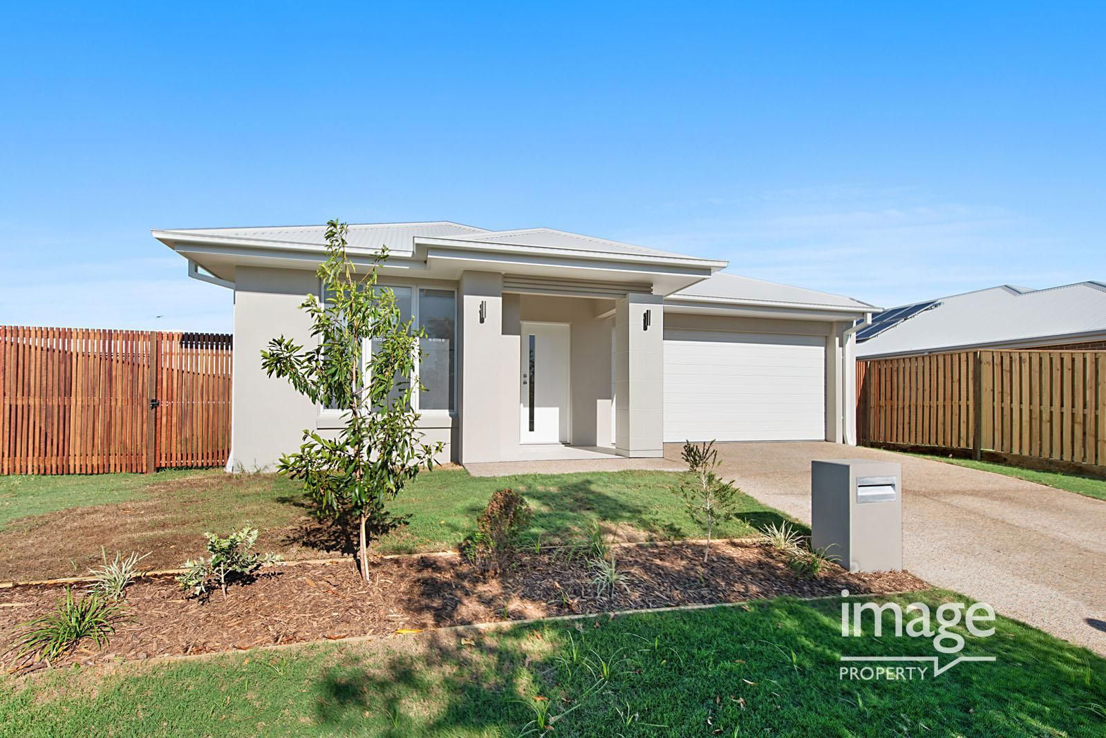 Main listing image for 13 Waterline Bvd, Thornlands  QLD  4164