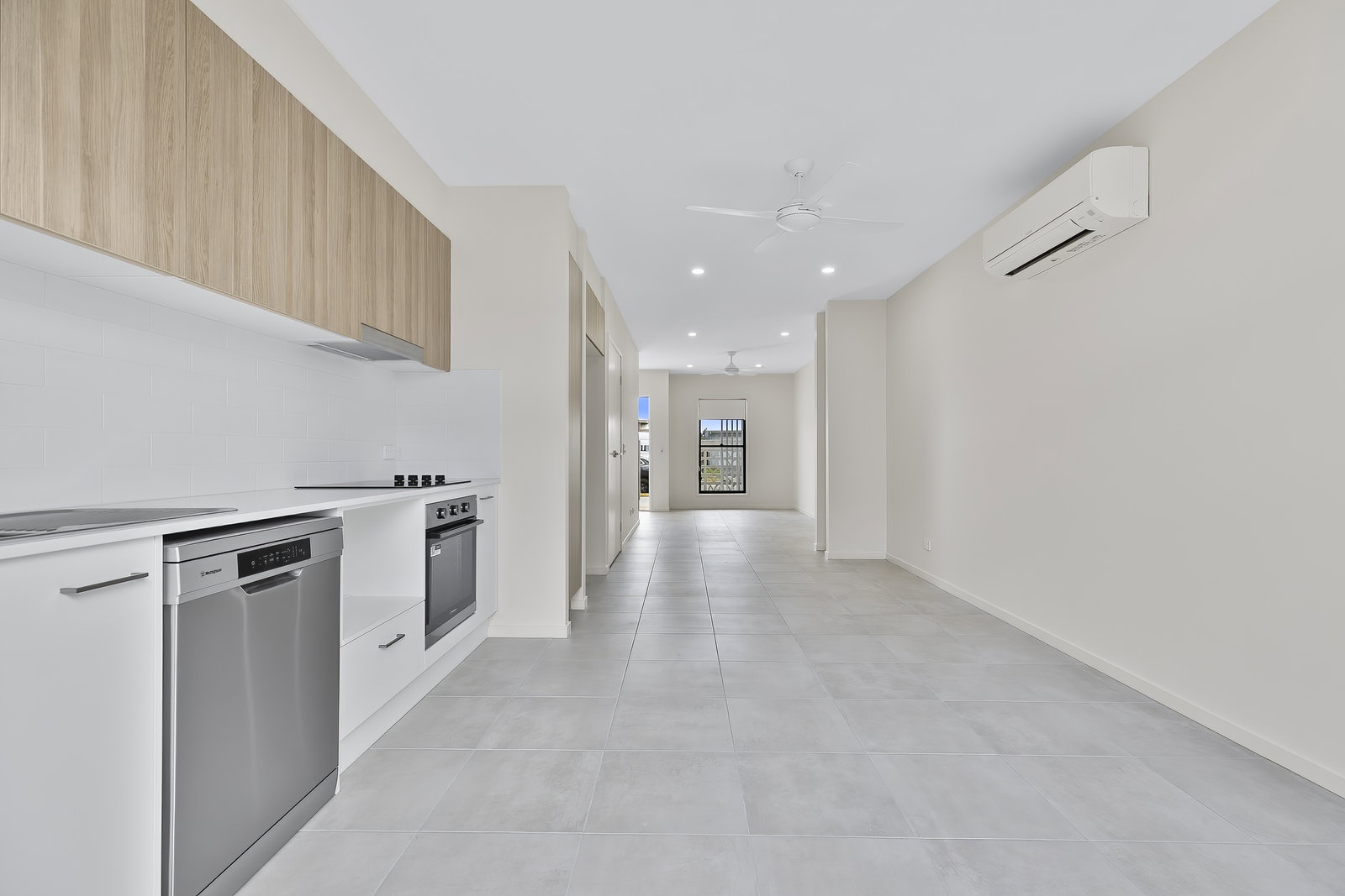 113 Charlotte Ave, Nirimba, QLD, 4551, Nirimba - Thumbnail 2