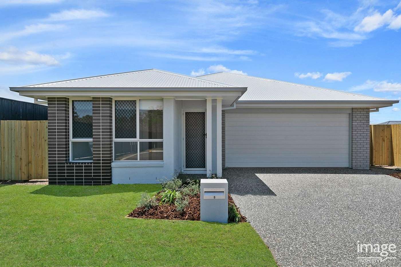 Main listing image for 8 Fraser St, Griffin  QLD  4503