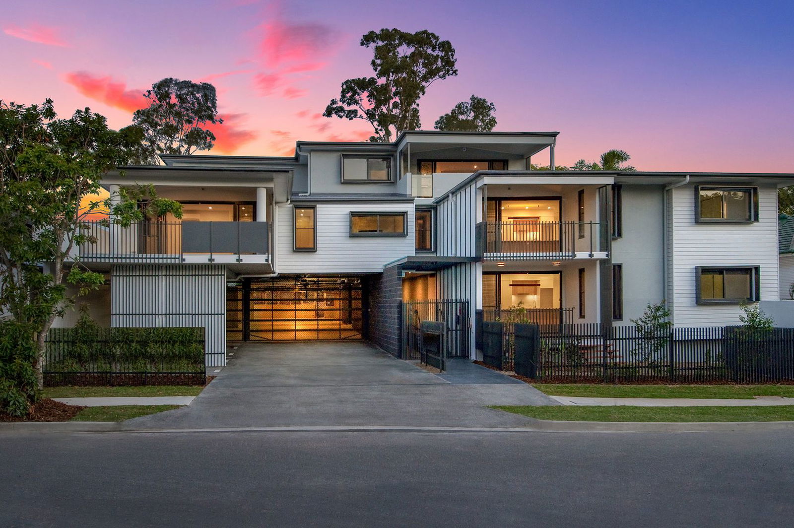 Main listing image for 102/46 Latimer St, Holland Park  QLD  4121