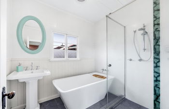 Image 6 for 29 Faine St, Manly West  QLD  4179
