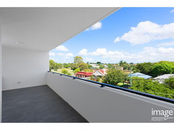 Image 6 for 302/38 Andrew St, Cannon Hill  QLD  4170