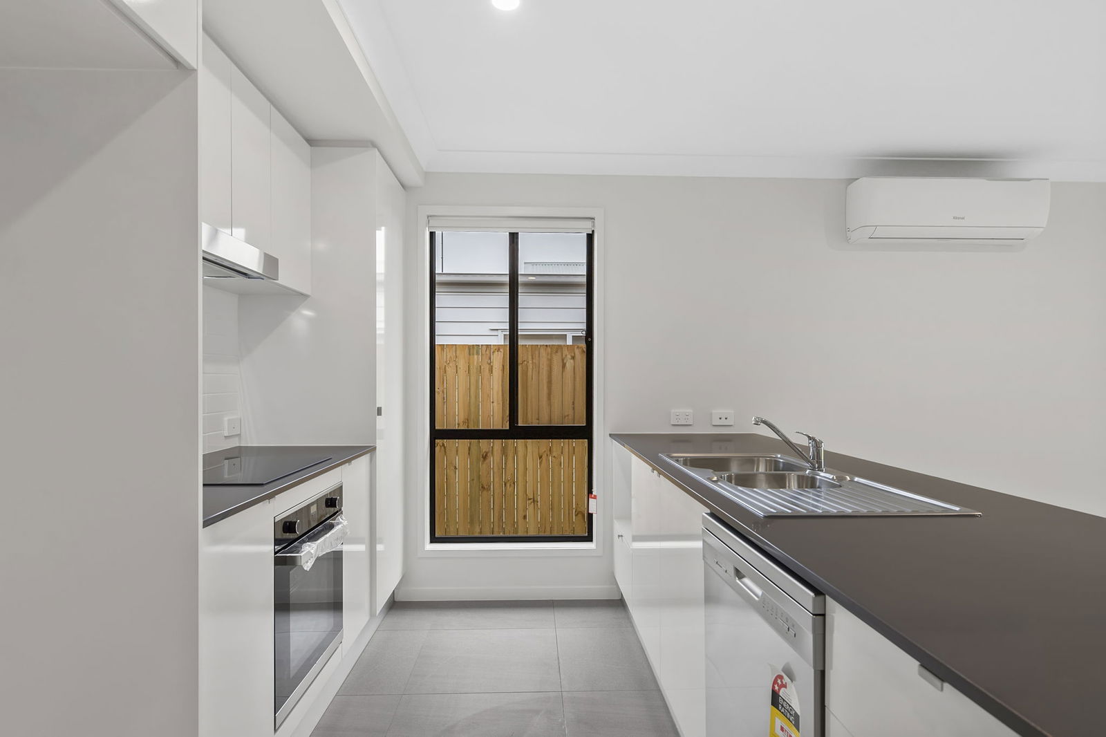 Main listing image for 1/43 Amber Ct, Redbank Plains  QLD  4301