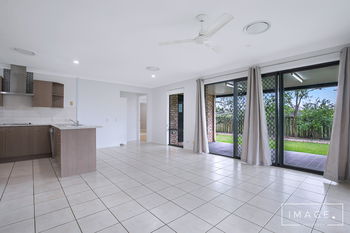 Image 6 for 32 Maurice Ave, Morayfield  QLD  4506