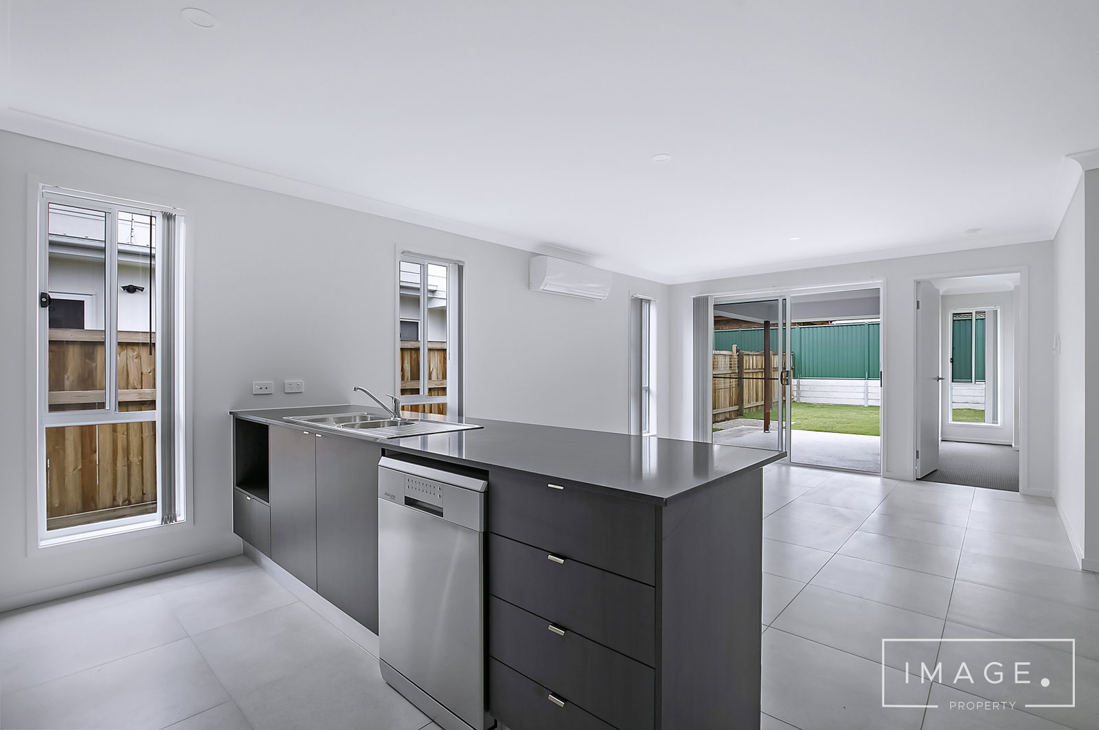 1/55 Wright Cres Flinders View QLD 4305, Flinders View - Thumbnail 7
