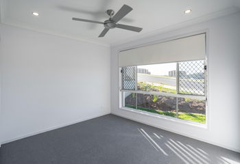 Image 6 for 181 Dublin Ave, Spring Mountain  QLD  4300