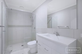 Image 6 for 2/13 Mount Mitchell St, Park Ridge  QLD  4125