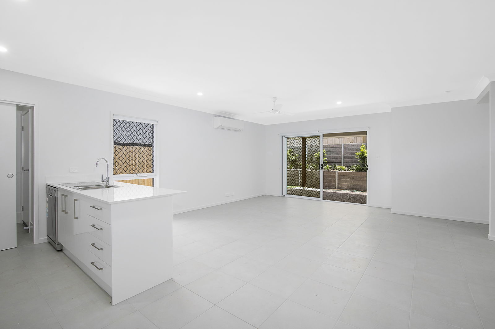 Main listing image for 25 Lochridge St, Thornlands  QLD  4164