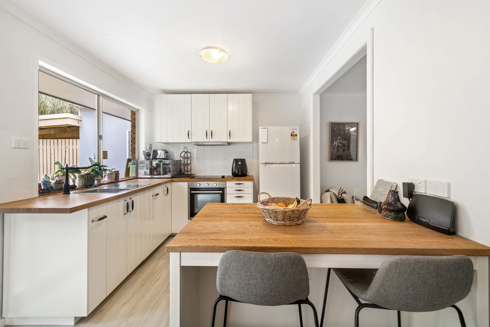 Main listing image for 12 Suzen Ct, Mooloolah Valley  QLD  4553