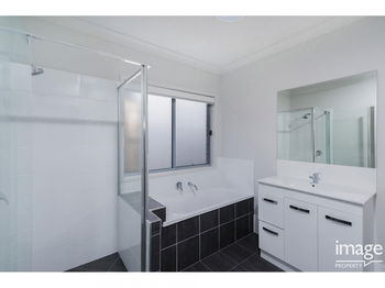 Image 6 for 39 Killara Boulevard, Logan Reserve  QLD  4133