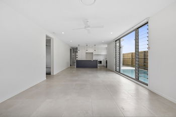 Image 6 for 32 Skyline Cct, Palmwoods  QLD  4555
